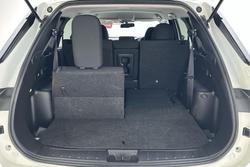 2024 Mitsubishi Outlander LS