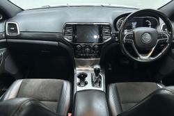 2020 Jeep Grand Cherokee Night Eagle