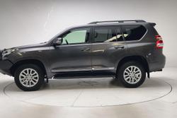 2017 Toyota Landcruiser Prado Altitude