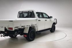 2021 Toyota Hilux SR