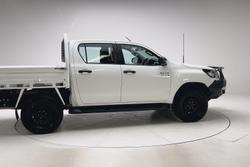 2021 Toyota Hilux SR