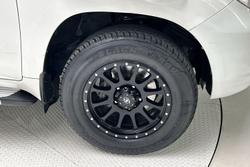 2011 Toyota Landcruiser Altitude