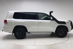 2011 Toyota Landcruiser Altitude