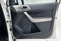 2020 Ford Everest Trend