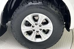 2017 Nissan Navara ST