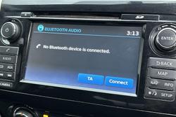 2017 Nissan Navara ST