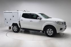 2017 Nissan Navara ST