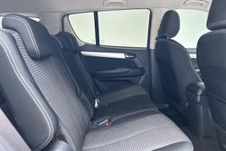 2017 Isuzu MU-X LS-U