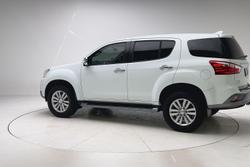 2017 Isuzu MU-X LS-U