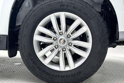 2017 Isuzu MU-X LS-U