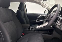 2024 Mitsubishi Pajero Sport GLS