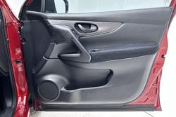 2015 Nissan QASHQAI ST