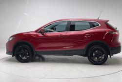 2015 Nissan QASHQAI ST