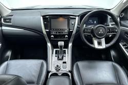 2024 Mitsubishi Pajero Sport Exceed