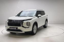 2024 Mitsubishi Outlander LS