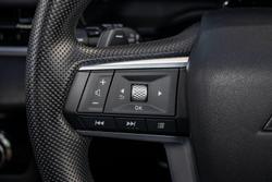 2025 Mitsubishi Outlander ES