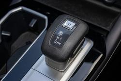 2025 Mitsubishi Outlander ES