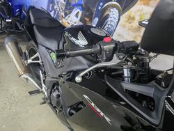 2014 Honda CBR300R BLACK