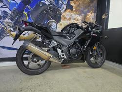 2014 Honda CBR300R BLACK