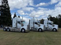 2023 Kenworth T610 SAR White