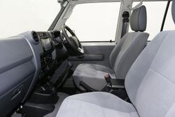 2024 Toyota Landcruiser GXL