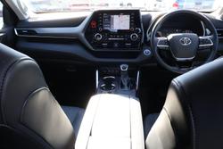 2021 Toyota Kluger Grande