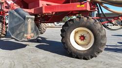 0 Morris 8336 Air Seeder With 3 Bins Used RED