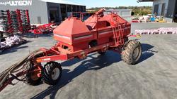 0 Morris 8336 Air Seeder With 3 Bins Used RED