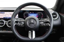 2025 Mercedes-Benz GLB-Class GLB200