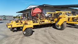 0 USED SERAFIN ULTISOW 12M DISC SEEDER WITH 48 ROWS Yellow