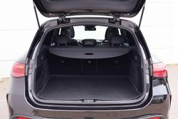 2025 Mercedes-Benz GLC-Class GLC300
