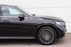 2025 Mercedes-Benz GLC-Class GLC300