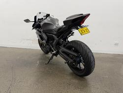 2025 Yamaha YZF-R7LA BLACK/GREY