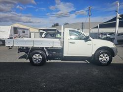 2010 Mitsubishi Triton GL
