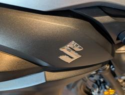 2017 Suzuki V-Strom 650XT (DL650XA) V-Strom White