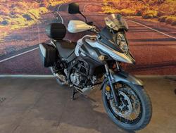 2017 Suzuki V-Strom 650XT (DL650XA) V-Strom White