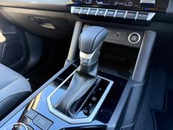 2026 Nissan Navara ST-X