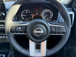 2026 Nissan Navara ST-X