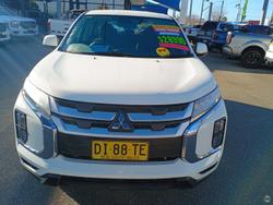 2024 Mitsubishi ASX ES