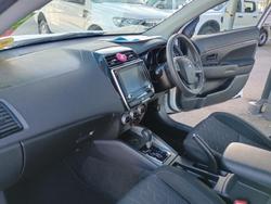2024 Mitsubishi ASX ES