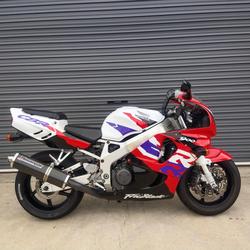 Honda CBR900RR Fireblade (893CC)