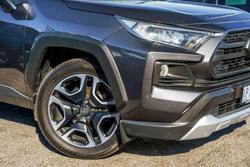 2019 Toyota RAV4 Edge
