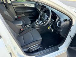 2024 Kia Cerato S