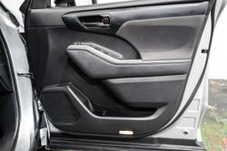 2021 Toyota Kluger GX