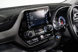 2021 Toyota Kluger GX