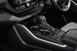 2021 Toyota Kluger GX