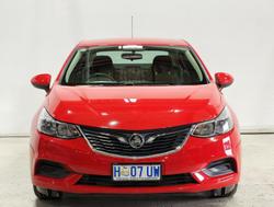 2018 Holden Astra LS