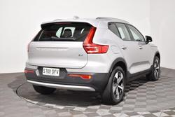 2023 Volvo XC40 Ultimate B4 Bright
