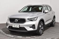2023 Volvo XC40 Ultimate B4 Bright