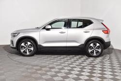 2023 Volvo XC40 Ultimate B4 Bright